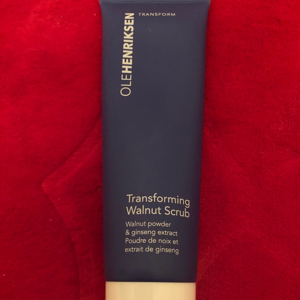 olehenriksen walnut face scrub